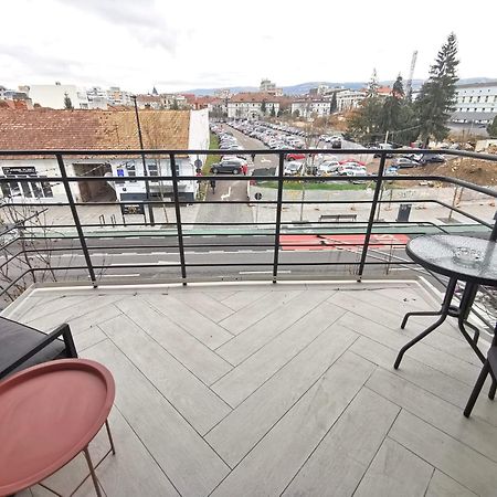 Appartamento Urban Retreat Cluj Esterno foto